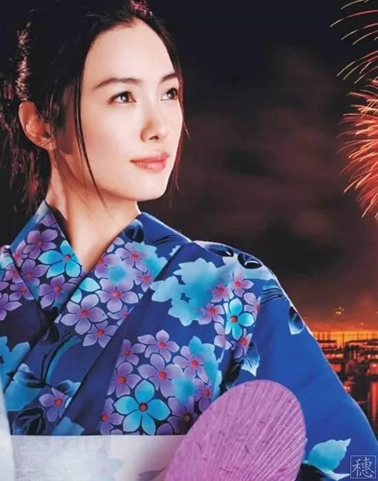 玉足激情